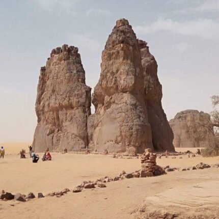 Sahara Adventure in Algeria: Tadrart Rouge